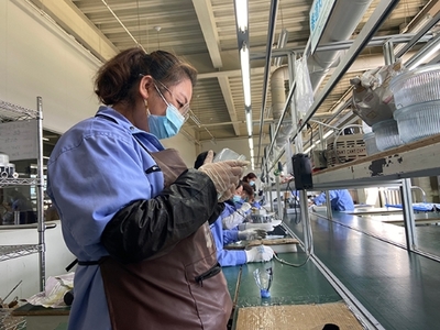 煙臺(tái)高新技術(shù)產(chǎn)業(yè)開發(fā)區(qū) 政務(wù)要聞 華鼎偉業(yè):下好&ldquo;創(chuàng)新棋&rdquo; 科技點(diǎn)燃高質(zhì)量發(fā)展&ldquo;加速器&rdquo;